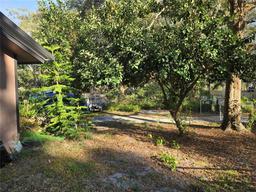 Picture of 8954 Cr 622A, Bushnell, FL 33513