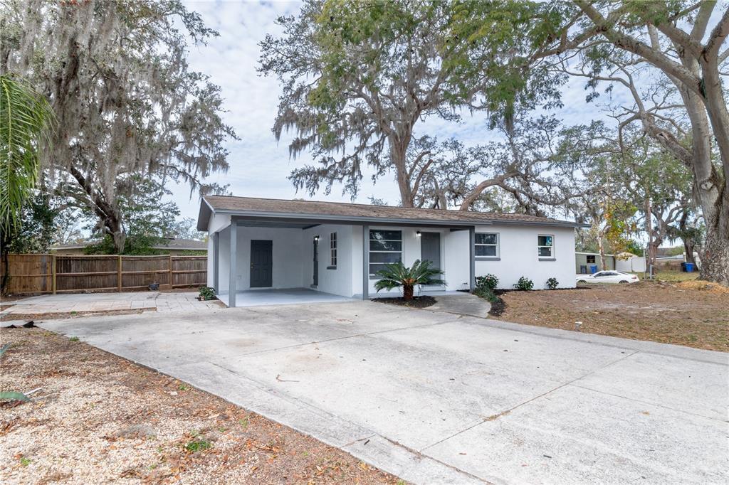 Picture of 8704 Temple Park Drive, Tampa, FL 33637