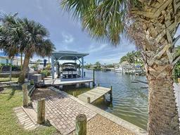 Picture of 265 Inlet Avenue, Merritt Island, FL 32953