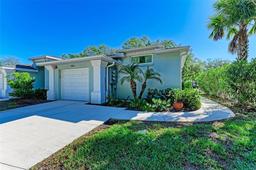 Picture of 5104 2Nd Avenue E, Palmetto, FL 34221