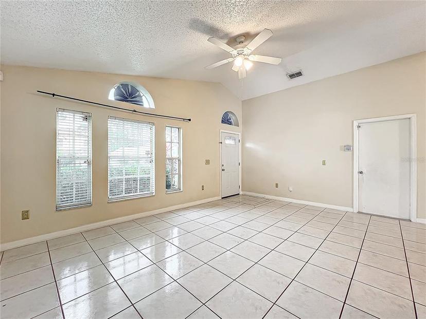 Picture of 9606 Chandon Drive, Orlando FL 32825