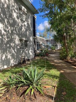 Picture of 4902 31St Avenue S Unit 109, Gulfport, FL 33707