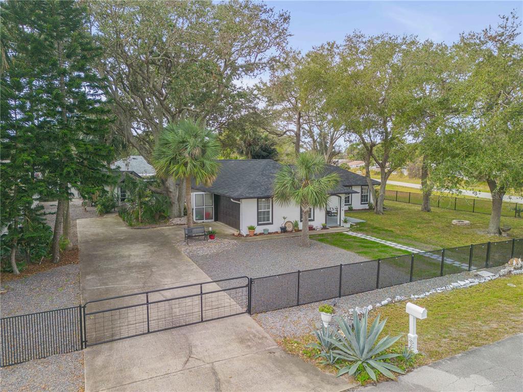 Picture of 2304 Date Palm Drive, Edgewater, FL 32141