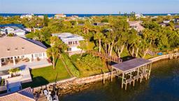 Picture of 1324 N Peninsula Avenue, New Smyrna Beach, FL 32169