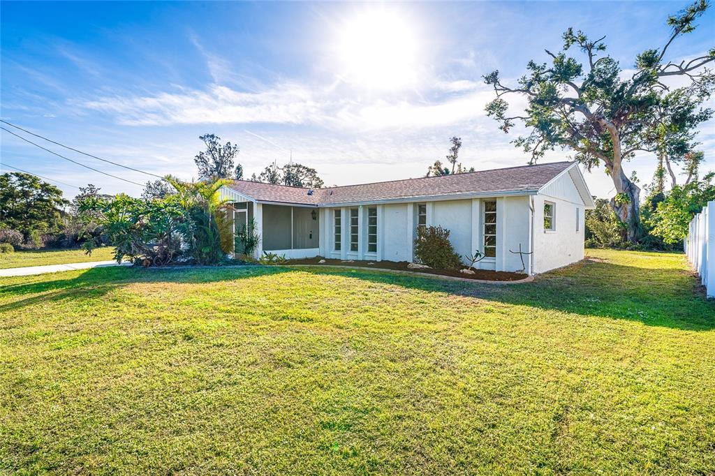 Picture of 212 Hibiscus Street, Nokomis, FL 34275