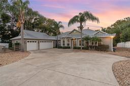 Picture of 13041 SE 158Th Lane, Weirsdale, FL 32195