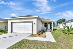 Picture of 285 N Kentucky Avenue, Umatilla, FL 32784