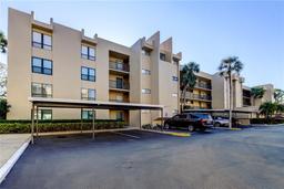 Picture of 2614 Cove Cay Drive Unit 409, Clearwater, FL 33760