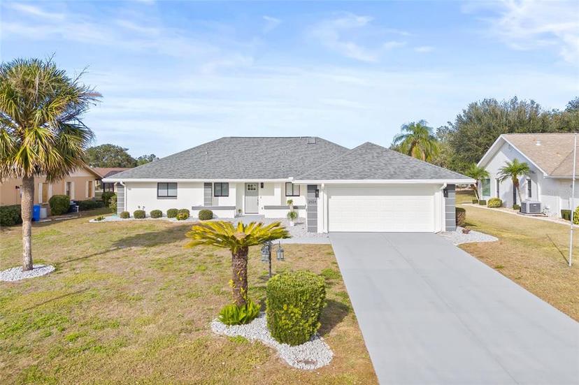 Picture of 2024 N Pebble Beach Boulevard, Sun City Center FL 33573