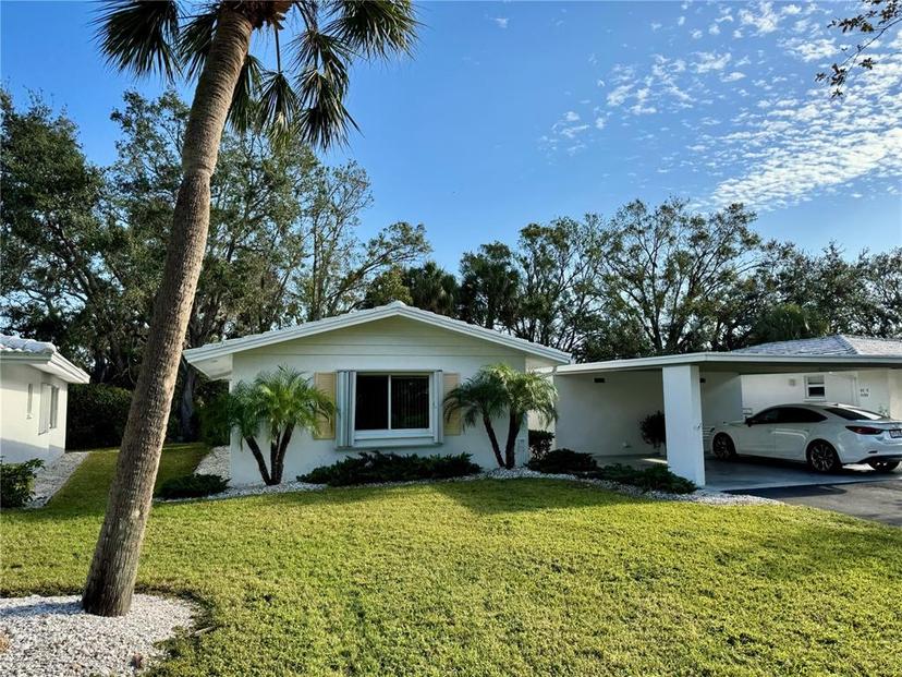 Picture of 4221 Schwalbe Drive Unit 110, Sarasota FL 34235