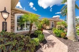 Picture of 4370 Turnberry Cir, North Port, FL 34288