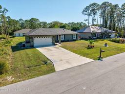 Picture of 411 Wildwood Avenue Sw, Palm Bay, FL 32908