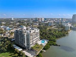 Picture of 500 N Osceola Avenue Unit 406, Clearwater, FL 33755