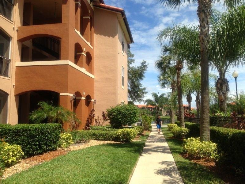 Picture of 5500 Metrowest Boulevard Unit 101, Orlando, FL 32811