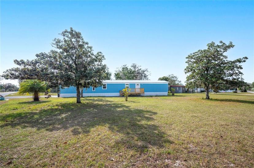 Picture of 324 Clearwater Avenue, Polk City FL 33868