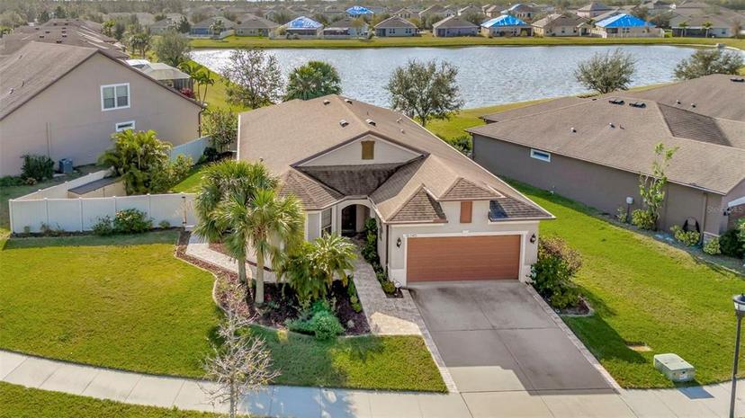 Picture of 16340 Treasure Point Drive, Wimauma FL 33598