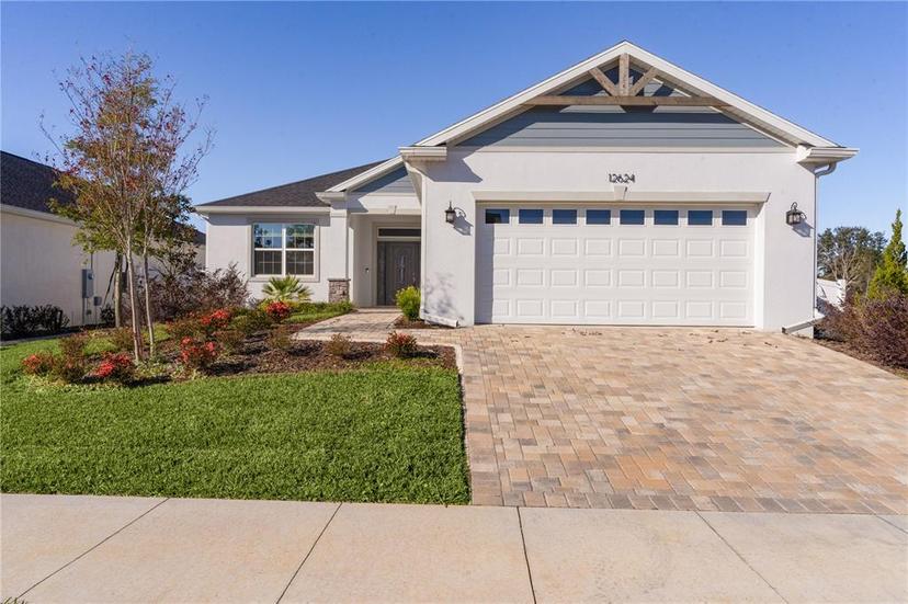 Picture of 12624 NE 49Th Drive, Oxford FL 34484