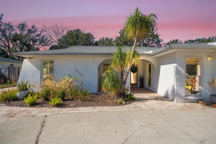 Picture of 565 Sandy Hook Road, Palm Harbor FL 34683