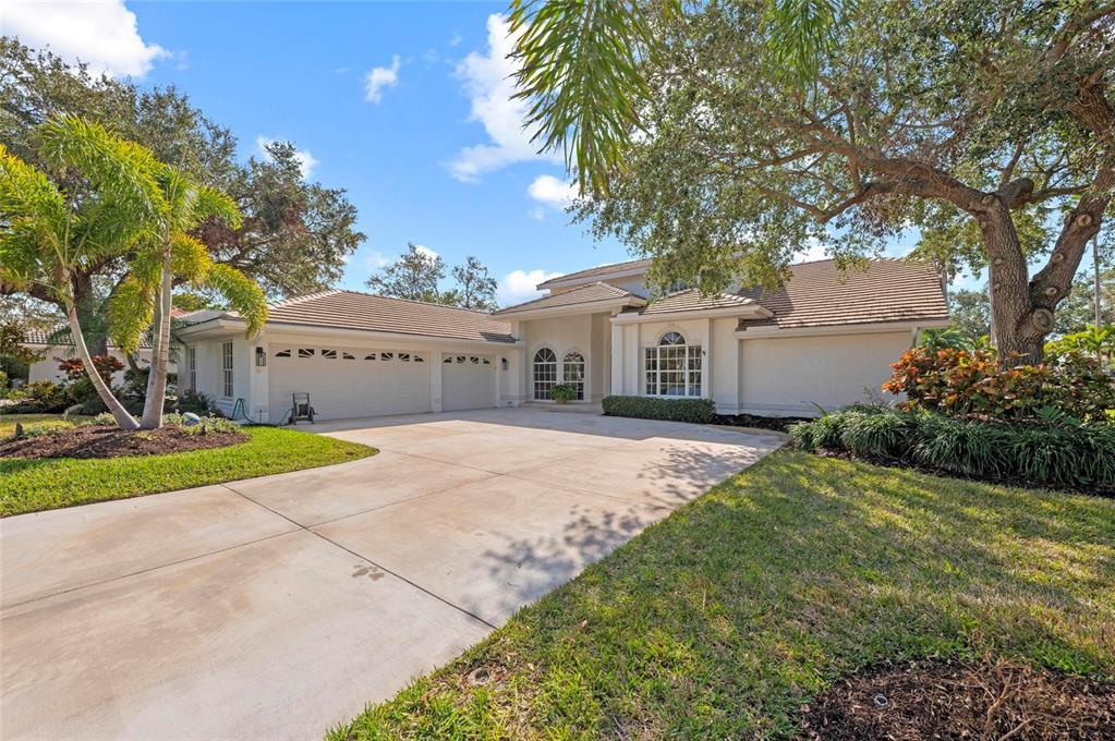 Picture of 4214 Palacio Drive, Sarasota, FL 34238