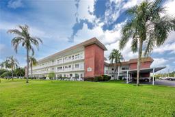 Picture of 5728 14Th Avenue N Unit 305B, St Petersburg, FL 33710