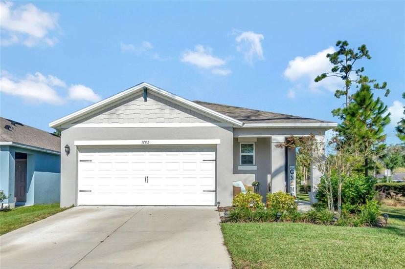 Picture of 1705 Bent Branch Avenue, Deland FL 32720