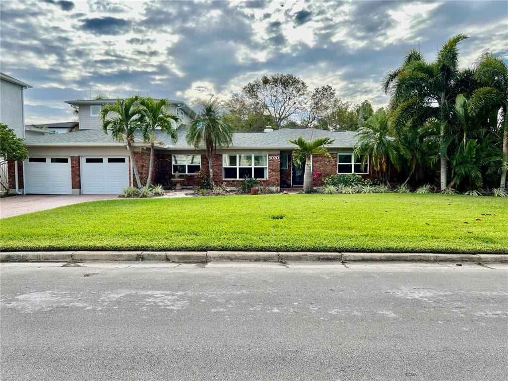 Picture of 5020 W Homer Avenue, Tampa, FL 33629