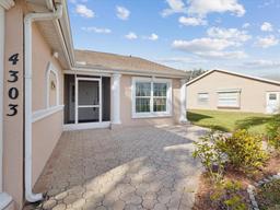 Picture of 4303 Waltham Lane, New Port Richey, FL 34653