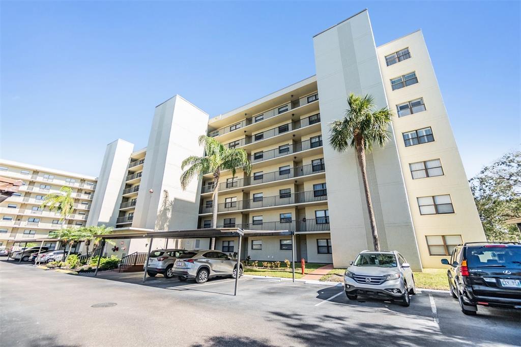 Picture of 800 Cove Cay Drive Unit 4D, Clearwater, FL 33760