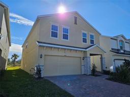 Picture of 14515 Crestavista Avenue, Clermont, FL 34714