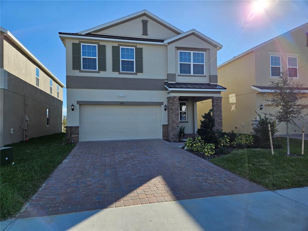 Picture of 14521 Crestavista Avenue, Clermont, FL 34714