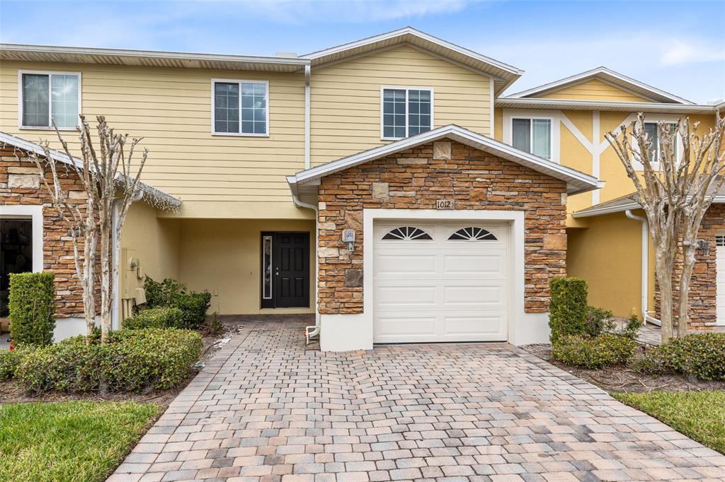 Picture of 10125 Shadow Leaf Court, Orlando, FL 32825