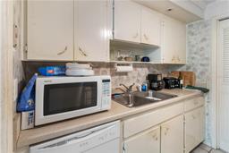 Picture of 2630 Pearce Drive Unit 102, Clearwater, FL 33764