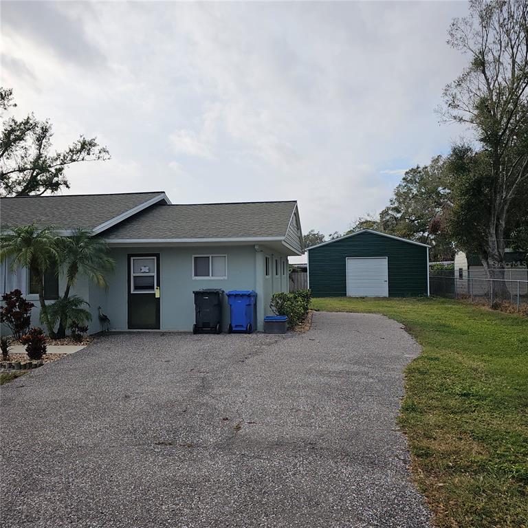 Picture of 905 10Th Street Sw, Ruskin FL 33570