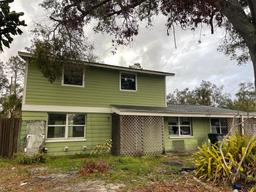 Picture of 10118 Alambra Avenue, Tampa, FL 33619