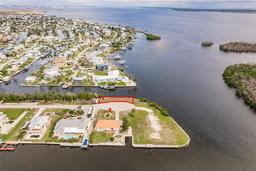 Picture of 2201 Sanibel Boulevard, St James City, FL 33956