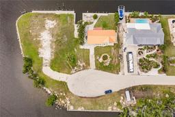 Picture of 2201 Sanibel Boulevard, St James City, FL 33956