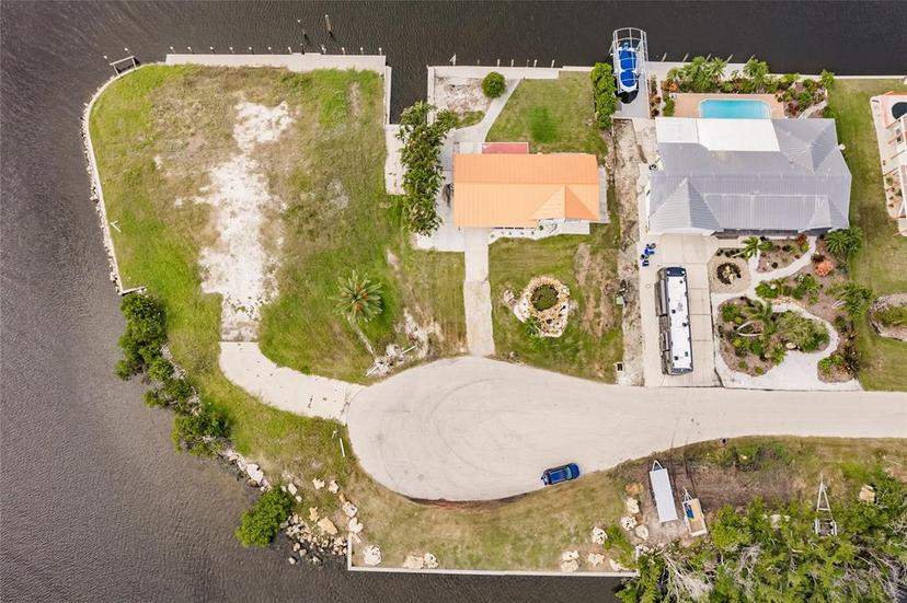 Picture of 2201 Sanibel Boulevard, St James City FL 33956