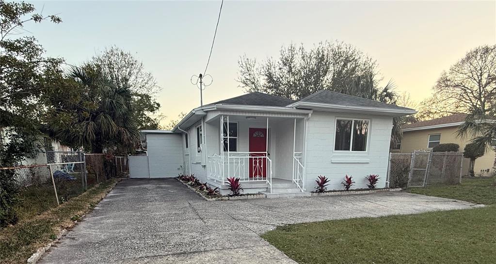 Picture of 1904 W Saint Louis Street, Tampa, FL 33607