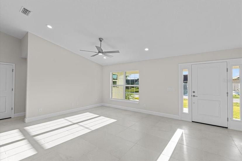 Picture of 7258 Bridgeport Lane, Englewood FL 34224