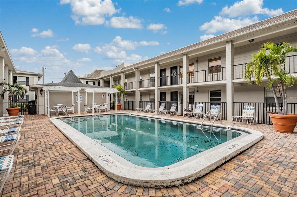 Picture of 5221 Bayshore Boulevard Unit 37, Tampa, FL 33611