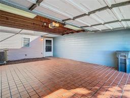 Picture of 11824 Cypress Crest Circle Unit N/A, Tampa, FL 33626