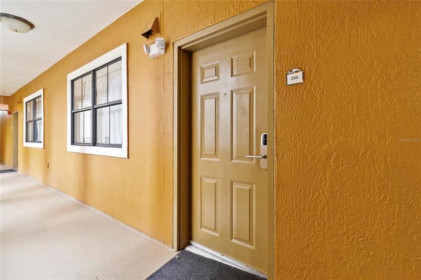 Picture of 12556 Floridays Resort Drive Unit 206A, Orlando FL 32821