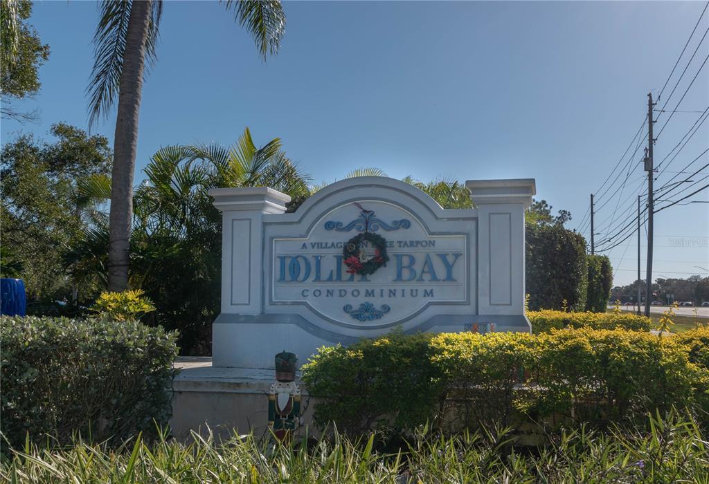 Picture of 2511 Dolly Bay Drive Unit 303, Palm Harbor, FL 34684