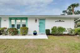 Picture of 555 Circlewood Drive Unit T10, Venice, FL 34293