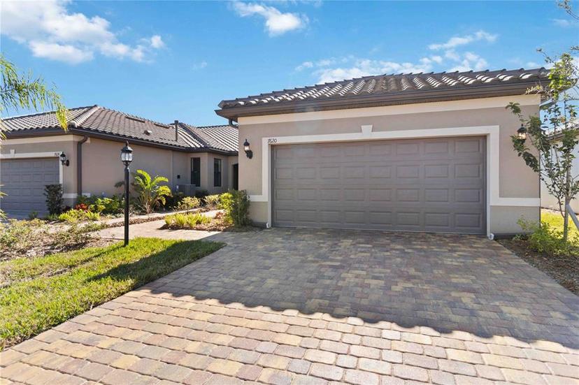 Picture of 7620 Summerland Cove, Bradenton FL 34202