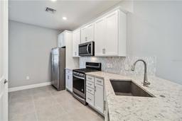 Picture of 7620 Summerland Cove, Bradenton, FL 34202