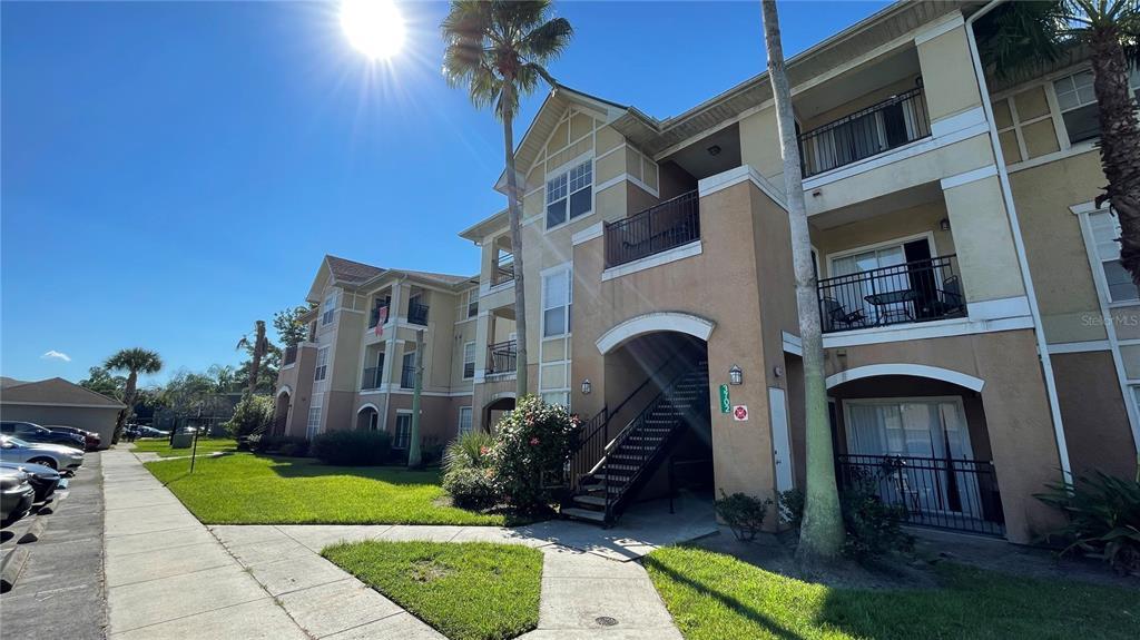 Picture of 3702 Palm Desert Lane Unit 5435, Orlando, FL 32839