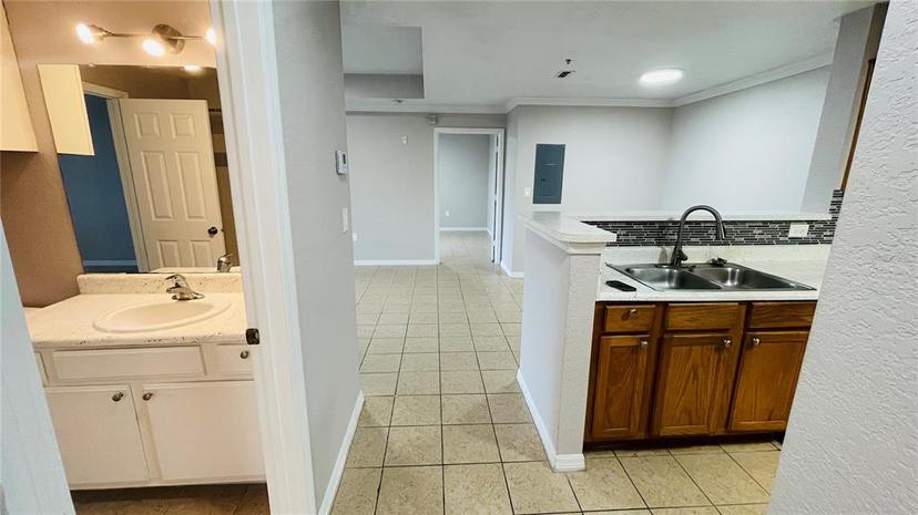 Picture of 3702 Palm Desert Lane Unit 5435, Orlando FL 32839