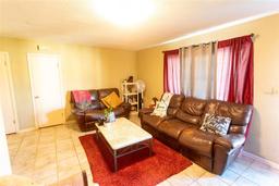 Picture of 5505 Hernandes Drive Unit 108, Orlando, FL 32808