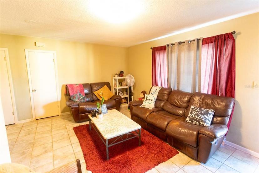 Picture of 5505 Hernandes Drive Unit 108, Orlando FL 32808